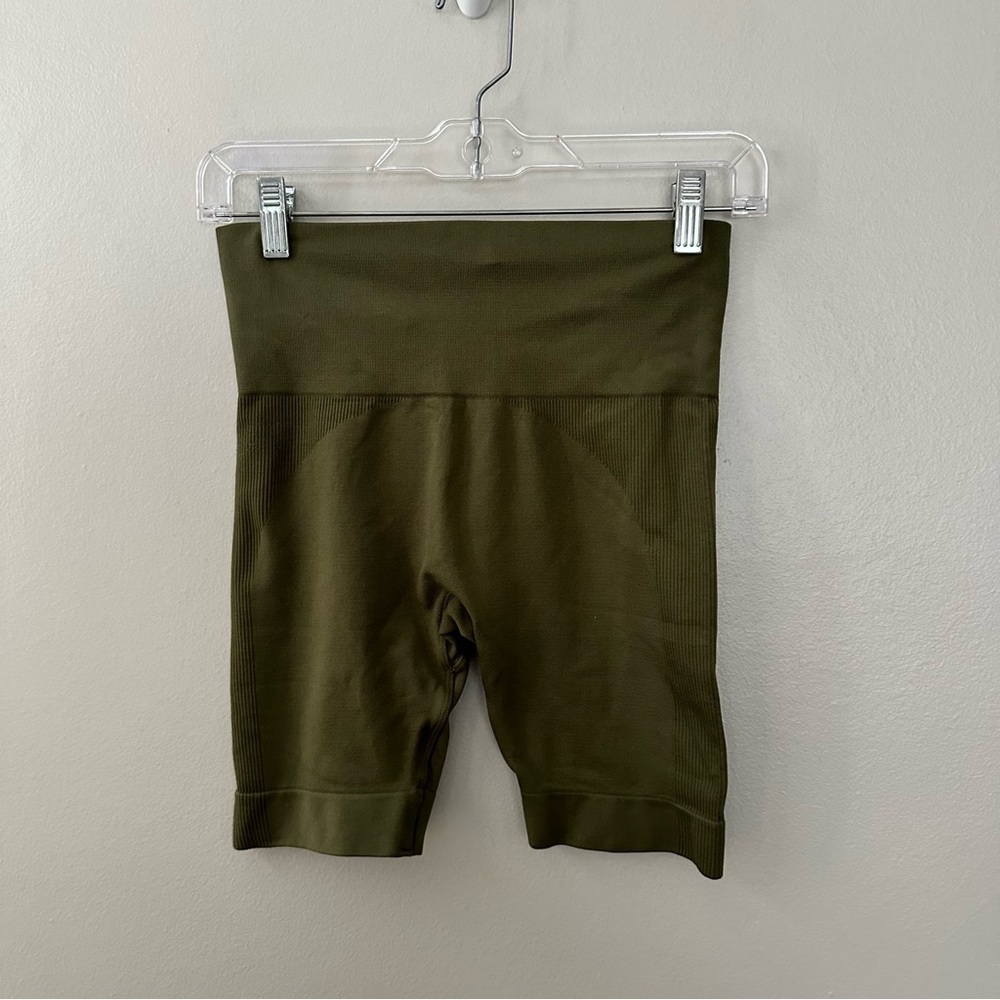 Setactive olive green shorts